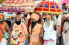 Coronation rituals of new Raja of Kadali Mutt commences with Pura Pravesha